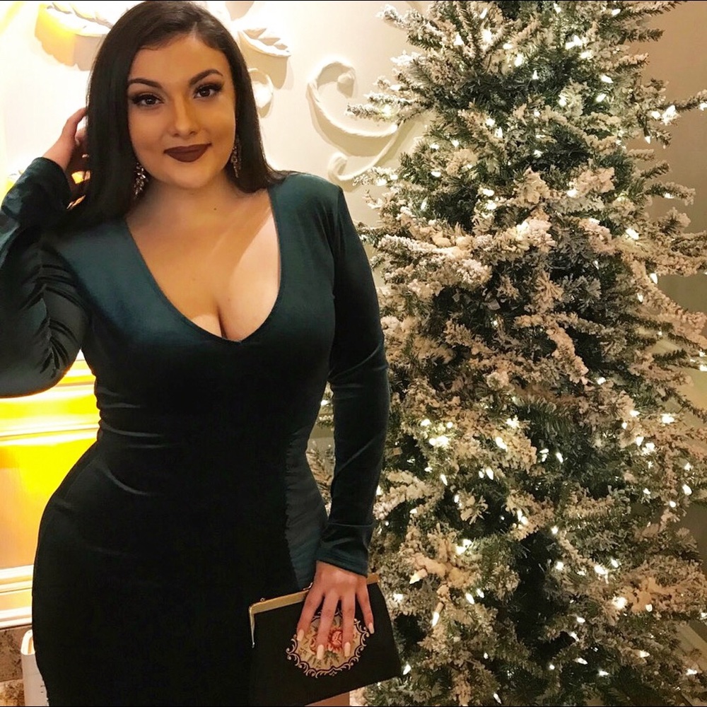 Emerald Evening gown (velvet)